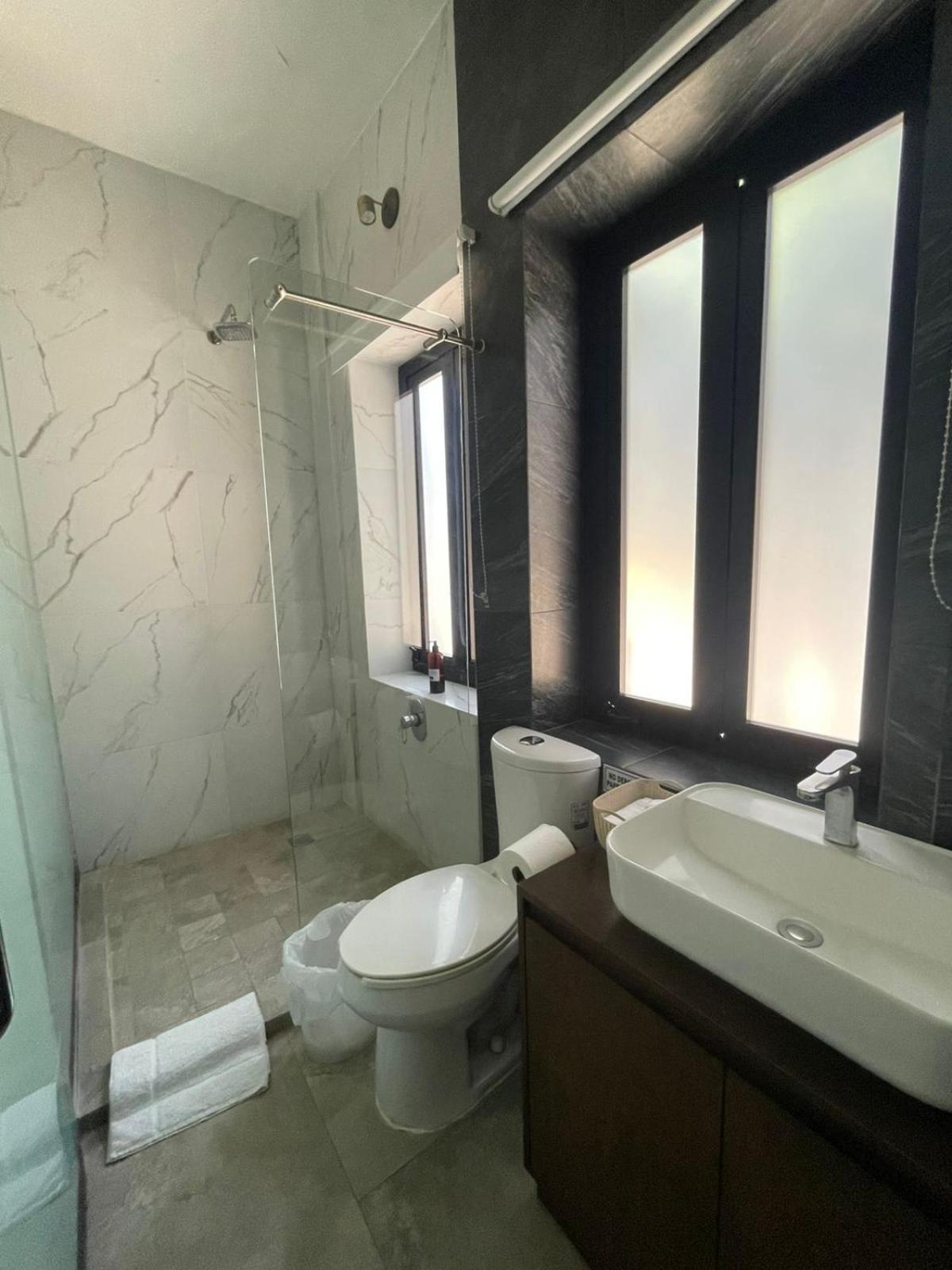 La Casa Mia Leon Hotel Ngoại thất bức ảnh